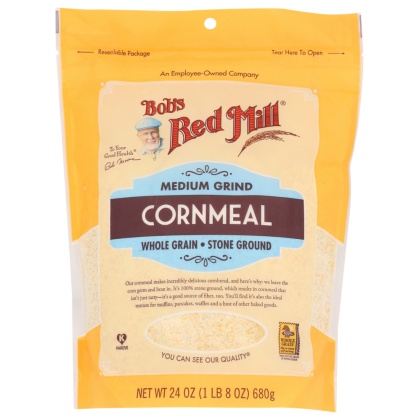 BOB\'S RED MILL: Medium Grind Cornmeal, 24 oz